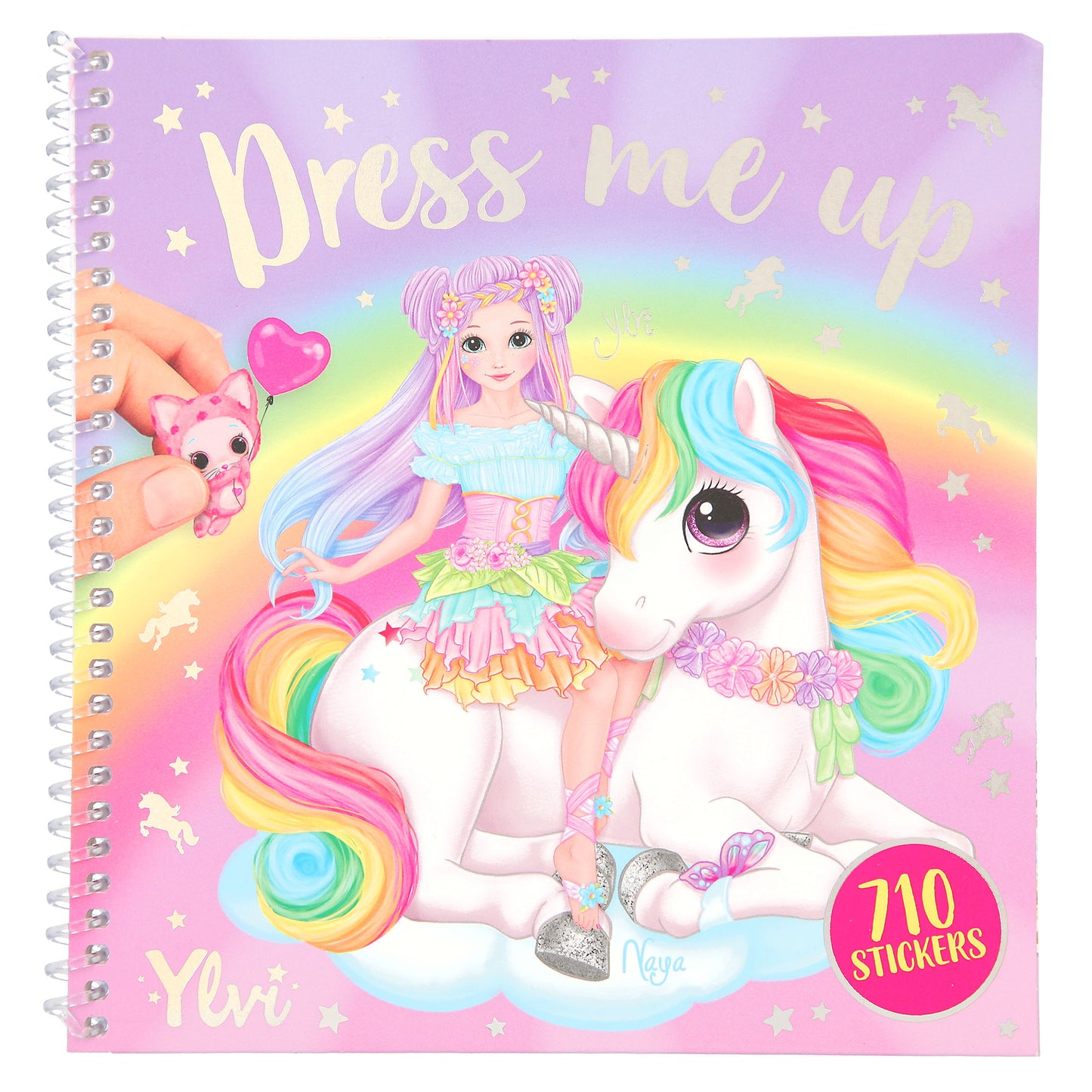 Ylvi Dress Me Up Stickerbook